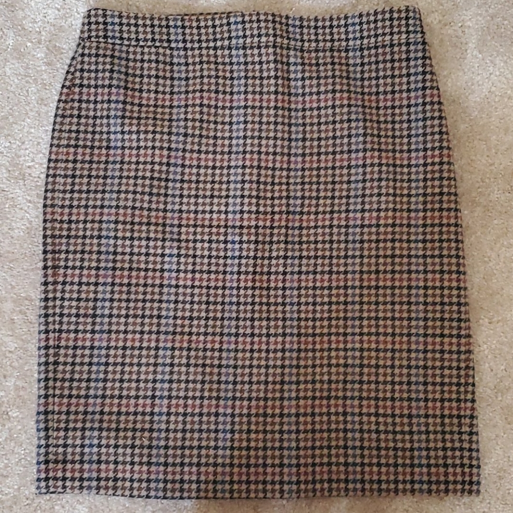 Pencil skirt